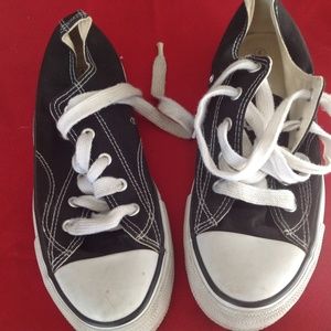 Air walk high top shoes